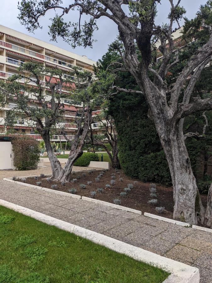 Eden Golfe Plages A Pieds Parking Prive Vallauris Zewnętrze zdjęcie